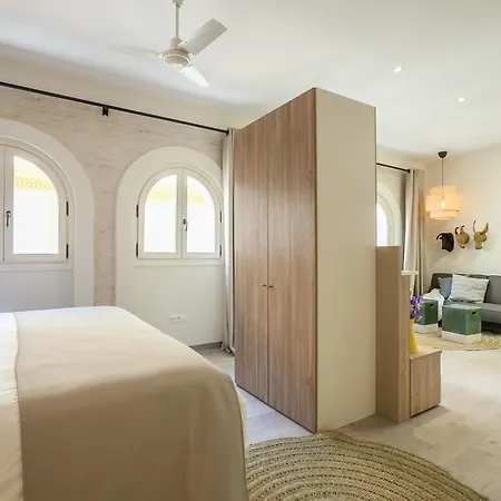 Tomas Ibarra Pool & Luxury Apartamento *