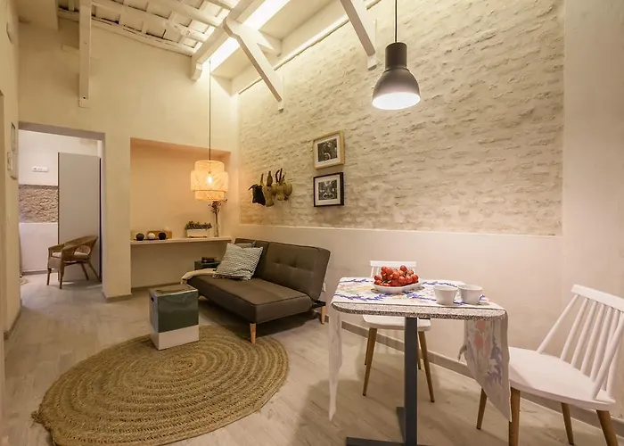 Tomas Ibarra Pool & Luxury Apartament